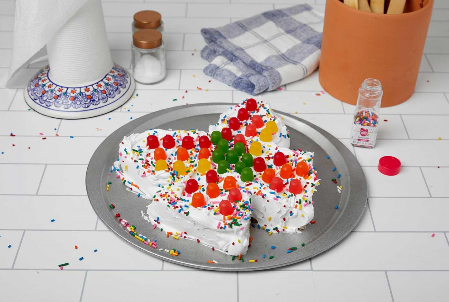 Do-It-Yourself Butterfly Cake
